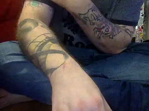 Snapshot of edger4lif3 chatting on 10-07-25, 03:20 edger4lif3 online show from 10-07-25, 03:20