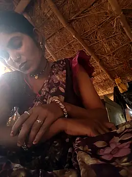 LUCKY cut online show from 12-23-25, 08:45