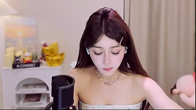 Snapshot of Wow-fairy chatting on 04-02-26, 12:47 Wow-fairy online show from 04-02-26, 12:47