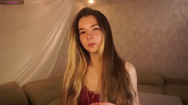 Snapshot of MarlinVarian chatting on 10-16-25, 08:10 MarlinVarian online show from 10-16-25, 08:10