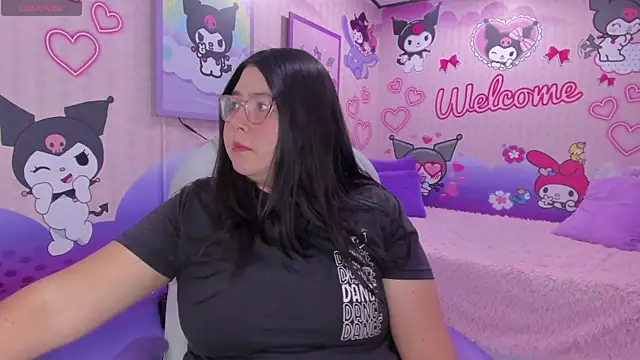 Dulce meow online show from 05-19-26, 11:49