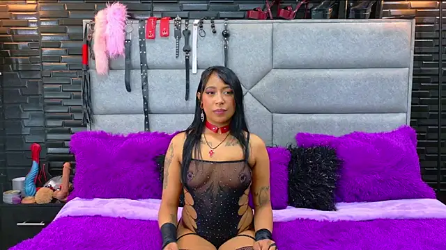 Snapshot of DaiaRousi chatting on 11-20-25, 02:56 DaiaRousi online show from 11-20-25, 02:56