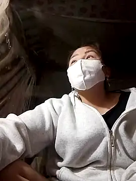 Snapshot of Teena_tiny chatting on 01-14-26, 11:27 Teena tiny online show from 01-14-26, 11:27