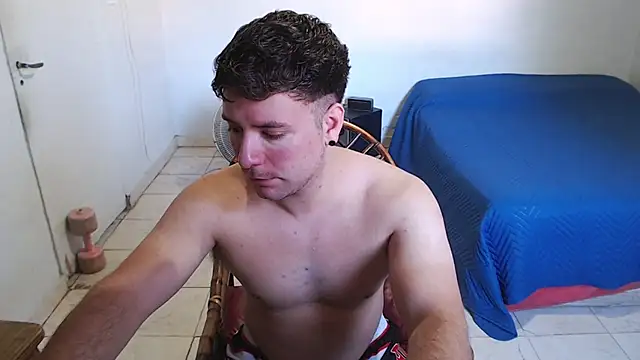 Snapshot of ferrari1996 chatting on 12-16-25, 07:19 ferrari1996 online show from 12-16-25, 07:19