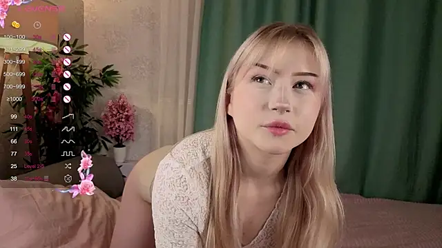 AudieKaemmerer online show from 10-06-25, 04:37