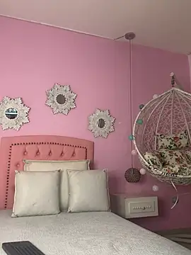 CannelaSmith online show from 01-17-26, 06:33