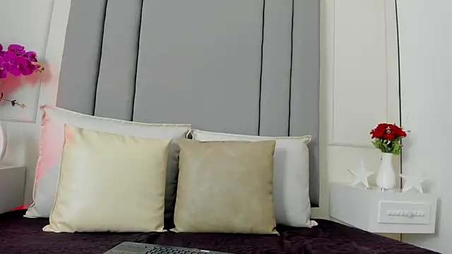CannelaSmith online show from 07-09-26, 01:59