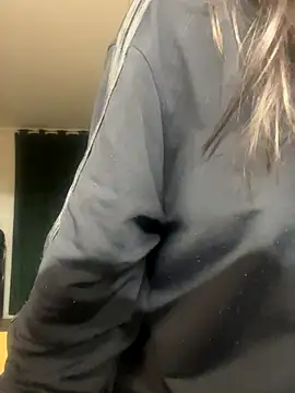 Snapshot of bbadies chatting on 11-29-25, 02:36 bbadies online show from 11-29-25, 02:36