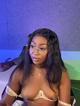 Snapshot of Kishalove_ chatting on 09-17-25, 11:01 Kishalove online show from 09-17-25, 11:01