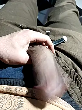 Snapshot of anis3g4 chatting on 11-07-25, 09:04 anis3g4 online show from 11-07-25, 09:04