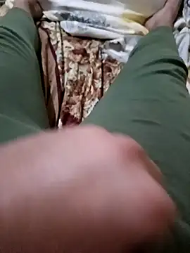 Snapshot of anis3g4 chatting on 11-24-25, 07:46 anis3g4 online show from 11-24-25, 07:46