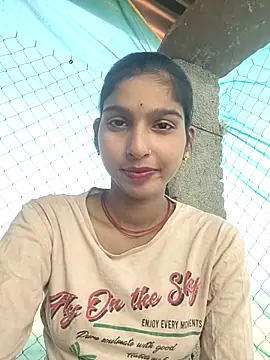 Snapshot of Yatiksha_Beby chatting on 11-11-25, 08:03 Yatiksha Beby online show from 11-11-25, 08:03