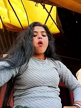 Yatiksha Beby online show from 02-15-26, 10:25