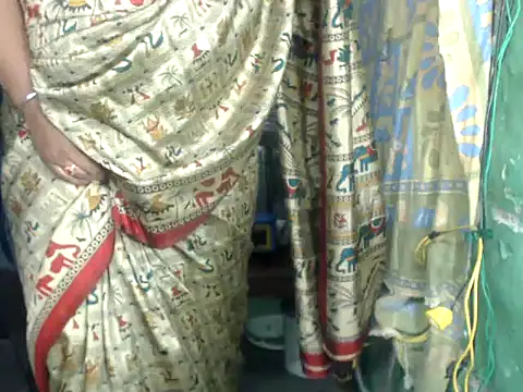 Snapshot of DearKimmi chatting on 12-17-24, 07:59 DearKimmi online show from 12-17-24, 07:59