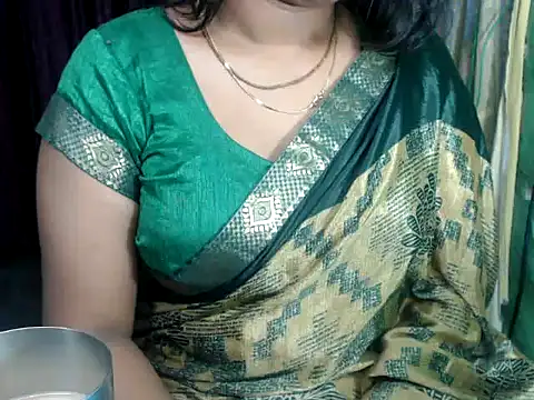 Snapshot of DearKimmi chatting on 12-26-24, 05:30 DearKimmi online show from 12-26-24, 05:30