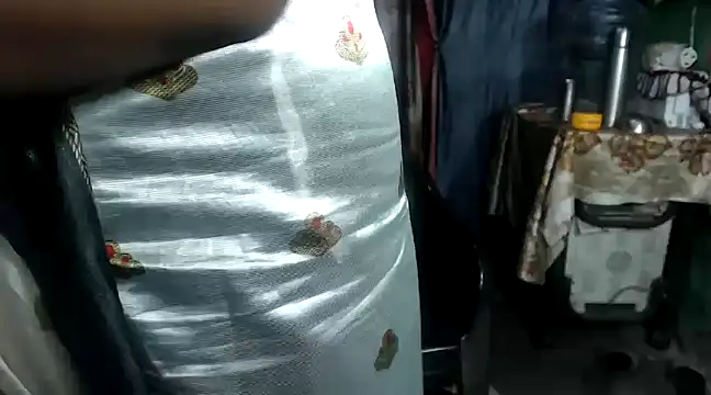 Snapshot of DearKimmi chatting on 03-11-25, 08:42 DearKimmi online show from 03-11-25, 08:42