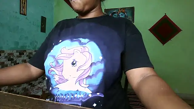 Snapshot of DearKimmi chatting on 09-23-25, 02:09 DearKimmi online show from 09-23-25, 02:09