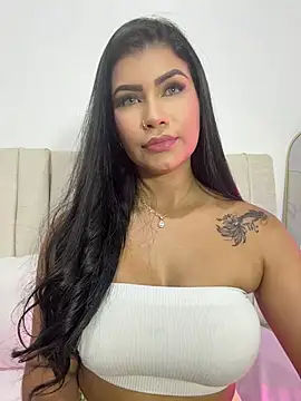 Snapshot of Paulaboterom chatting on 06-26-26, 03:49 Paulaboterom online show from 06-26-26, 03:49