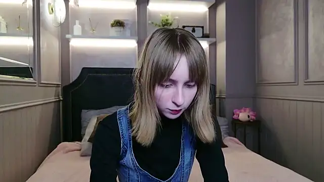 Beverly Gomes online show from 11-06-25, 03:46