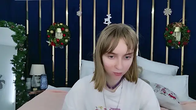 Beverly Gomes online show from 12-20-25, 03:19