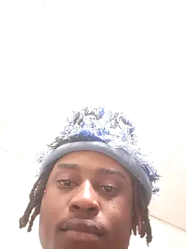 Snapshot of DarkSkinStroker chatting on 11-05-25, 03:17 DarkSkinStroker online show from 11-05-25, 03:17