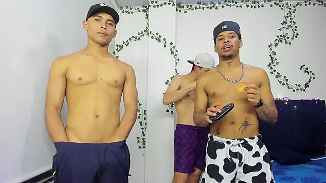 Owen Benkosky online show from 11-08-25, 03:18