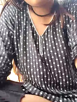 Janvi Jaitly online show from 09-26-25, 06:28