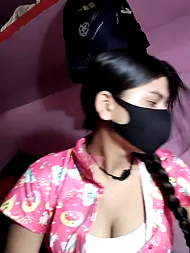 Snapshot of Janvi_Jaitly chatting on 06-19-26, 12:37 Janvi Jaitly online show from 06-19-26, 12:37