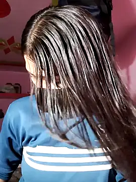 Snapshot of Janvi_Jaitly chatting on 06-26-26, 12:26 Janvi Jaitly online show from 06-26-26, 12:26