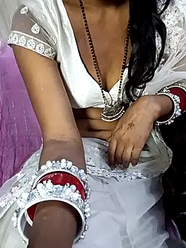 Snapshot of Bhabhilux2025 chatting on 11-13-25, 08:57 Bhabhilux2025 online show from 11-13-25, 08:57