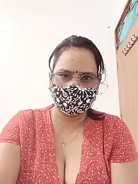 Your-vipasha online show from 05-18-26, 04:35