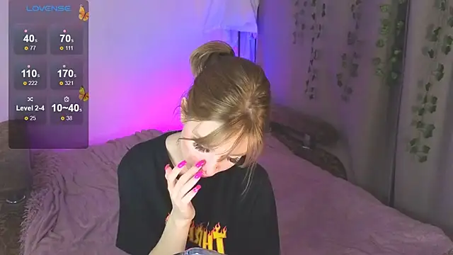 Angel Elis  online show from 09-21-25, 06:53