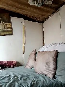 Snapshot of SeductiveDick1997 chatting on 09-28-25, 08:42 SeductiveDick1997 online show from 09-28-25, 08:42