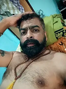 Snapshot of demon_royal chatting on 10-31-25, 06:31 demon royal online show from 10-31-25, 06:31