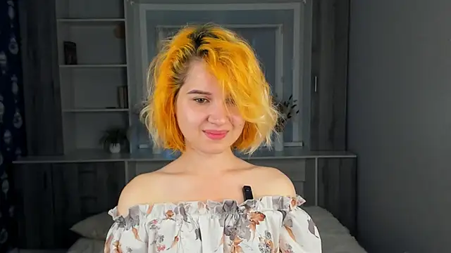 Snapshot of AgnesSonnek chatting on 09-11-25, 02:00 AgnesSonnek online show from 09-11-25, 02:00