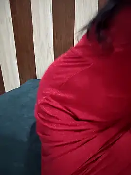 Snapshot of your_favourite_bhabhi chatting on 11-22-25, 06:56 your favourite bhabhi online show from 11-22-25, 06:56