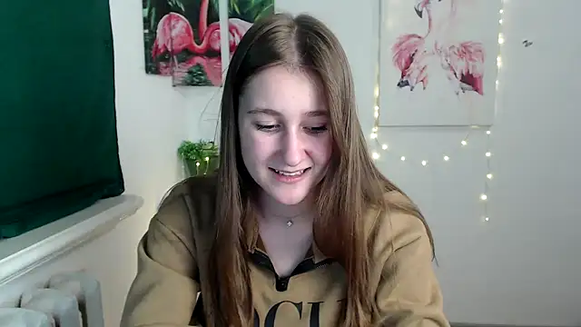 Snapshot of Milka_kamila chatting on 11-14-25, 12:15 Milka kamila online show from 11-14-25, 12:15