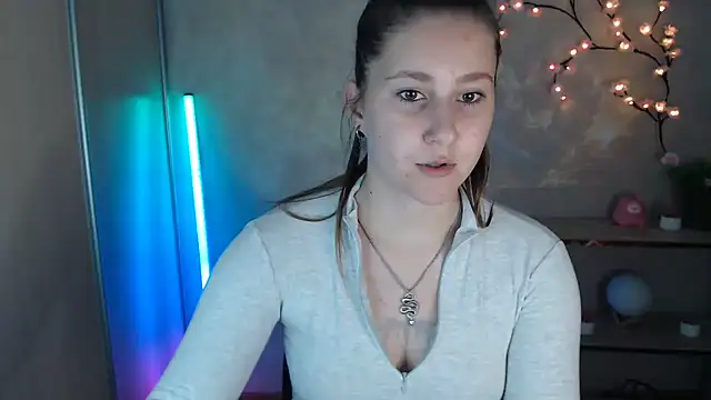 Milka kamila online show from 07-06-26, 12:02