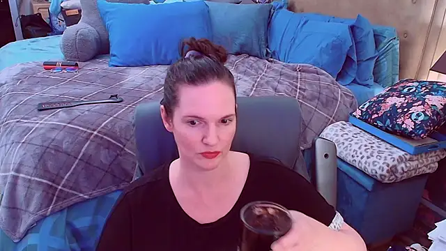 ninajaymes online show from 02-04-26, 09:37