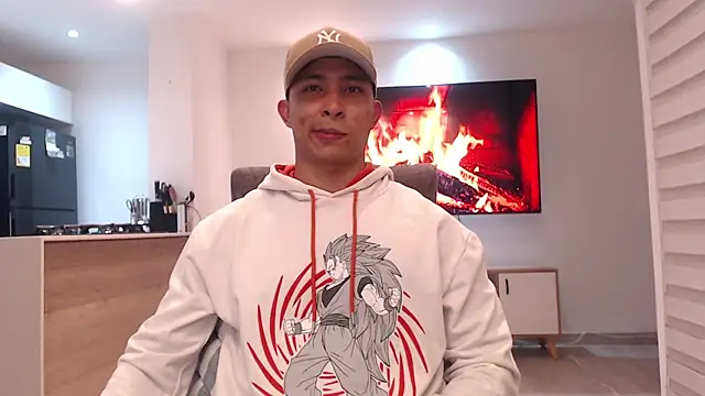 Auron Demon01 online show from 09-10-25, 04:34