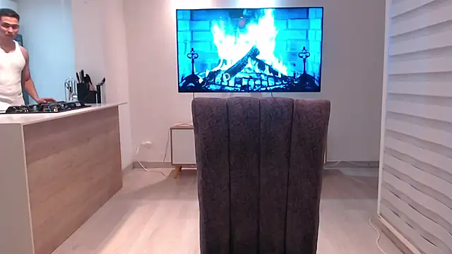 Auron Demon01 online show from 09-26-25, 01:31