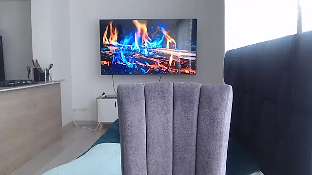 Auron Demon01 online show from 11-16-25, 05:40