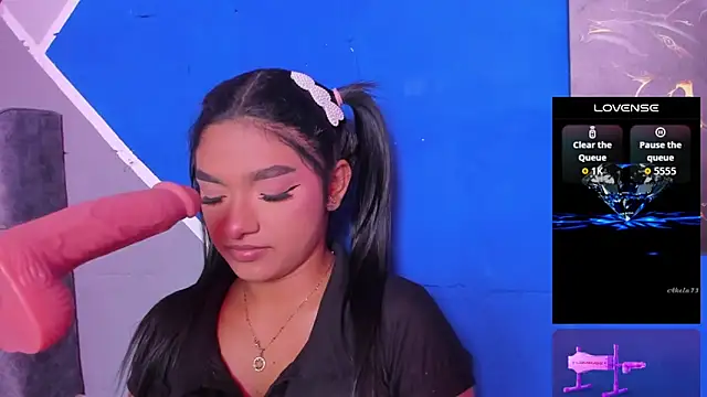 lau-hot online show from 02-14-26, 09:00