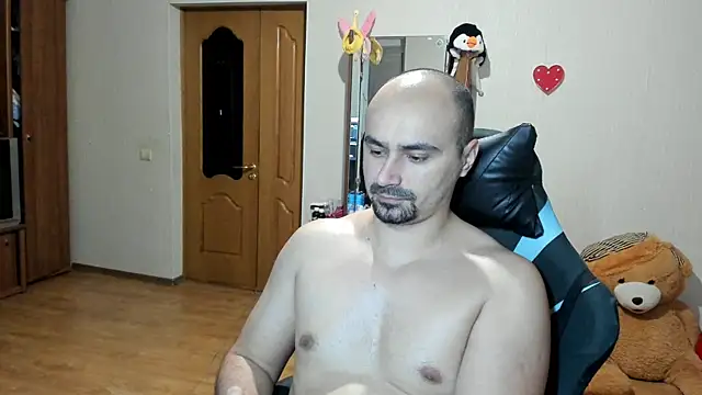 Snapshot of Gri_SH chatting on 11-30-25, 05:06 Gri SH online show from 11-30-25, 05:06