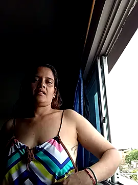 Snapshot of Eliz420 chatting on 09-08-25, 09:47 Eliz420 online show from 09-08-25, 09:47