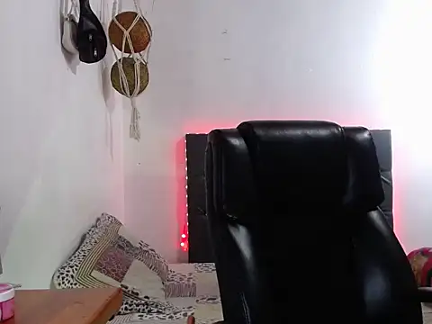 lola diez online show from 03-07-26, 09:45