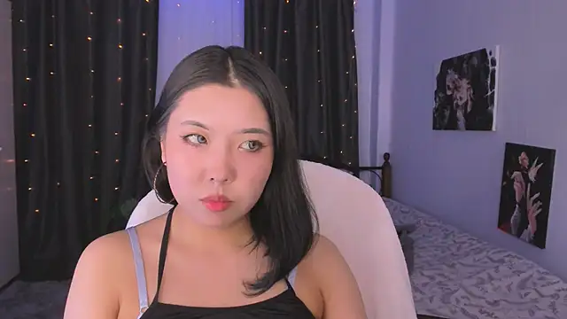 Snapshot of cutieskygirl_ chatting on 11-19-25, 06:52 cutieskygirl online show from 11-19-25, 06:52