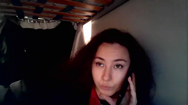 Emparia online show from 11-03-25, 06:31