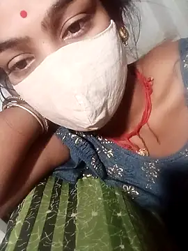 Snapshot of Sharmili_xx chatting on 10-04-25, 11:03 Sharmili xx online show from 10-04-25, 11:03