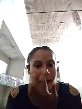 Sonam shinde online show from 10-21-25, 04:30